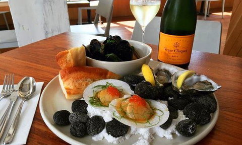 Three Figs Cafe - Northern Rivers Accommodation 11