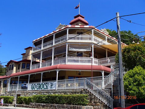 The Como Grill - The Historic Como Hotel Restaurant - Northern Rivers Accommodation 0