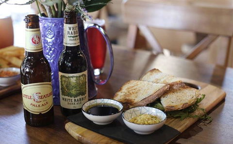 Battlers Tavern - Northern Rivers Accommodation 3