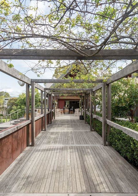 Rama 5 Thai - Northern Rivers Accommodation 12