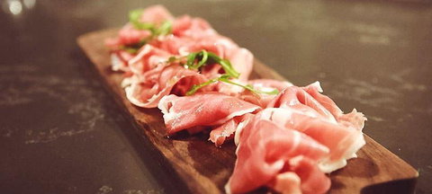 Red Robyn - Northern Rivers Accommodation 0