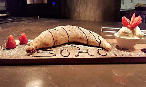 Red Robyn - Northern Rivers Accommodation 11