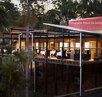 Pasfields Restaurant Bar  Deck - Northern Rivers Accommodation