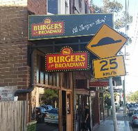 Burgers On Broadway - Northern Rivers Accommodation