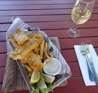 Ettalong Beach Hotel - Northern Rivers Accommodation