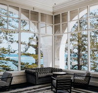 Lord Ashley Lounge - Northern Rivers Accommodation