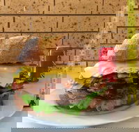 Burgie's Burger Bar  Cafe - Northern Rivers Accommodation