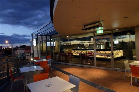 One7Eight Dining & Bar - Northern Rivers Accommodation 0