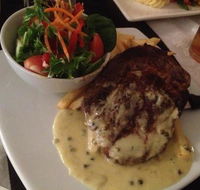 Bowning Hotel Dining Room - Northern Rivers Accommodation