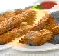 Mobil Five Ways Servo Tumut - Northern Rivers Accommodation