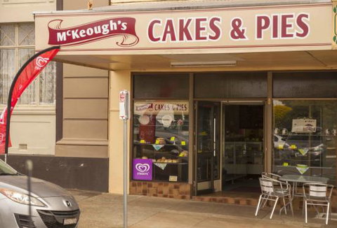 McKeoughs Cake Shop - Northern Rivers Accommodation 0
