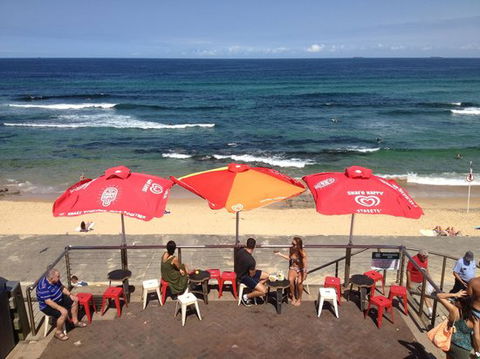 Swell At Bar Beach - Northern Rivers Accommodation 0