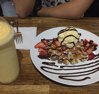 Clyde Treats Petite Yum - Northern Rivers Accommodation