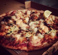 Crust Gourmet Pizza Bar - Northern Rivers Accommodation