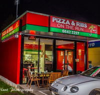 Pizza And Ribs On The Run
