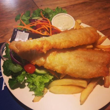 Royal Mail Hotel Goolgowi Pub - Northern Rivers Accommodation 0