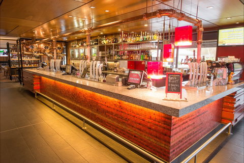The Red Lion - Northern Rivers Accommodation 0