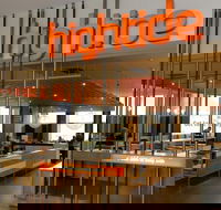 Hightide Lounge - Northern Rivers Accommodation