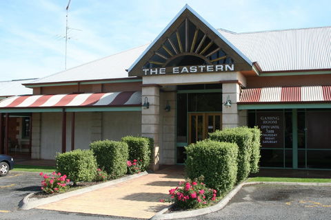 South Eastern Hotel - Northern Rivers Accommodation 0