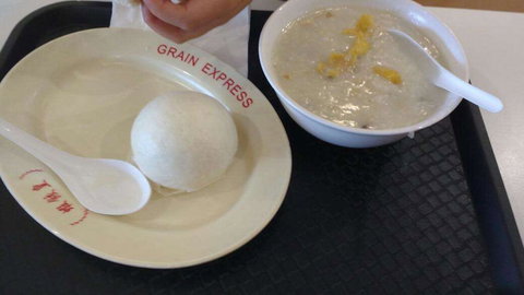 The Chicken Bar - Port Melbourne - Northern Rivers Accommodation 0