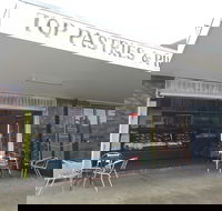 Top Pastries  Pies - Northern Rivers Accommodation