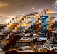 Deco Wine Bar and Restaurant - Northern Rivers Accommodation