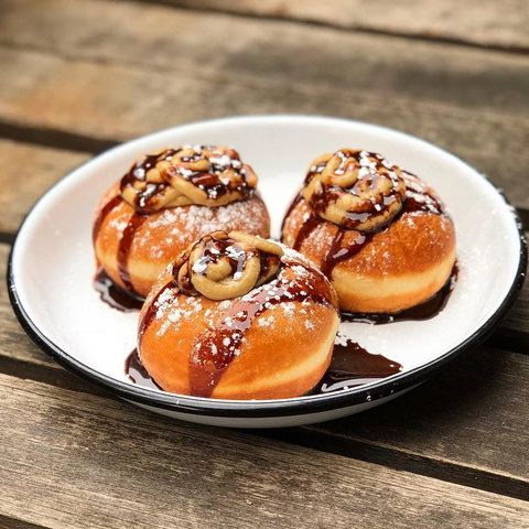 Easeys @ Two Wrongs - Northern Rivers Accommodation 0