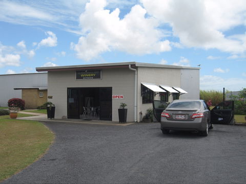 Murdering Point Winery - Northern Rivers Accommodation 1