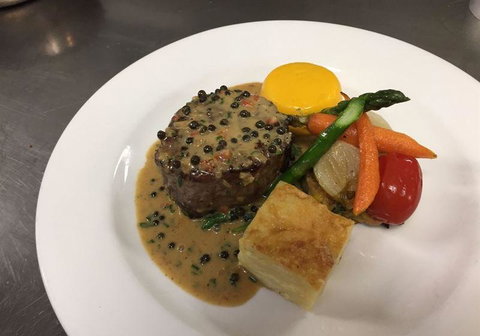 LakeFront Bistro - Northern Rivers Accommodation 16