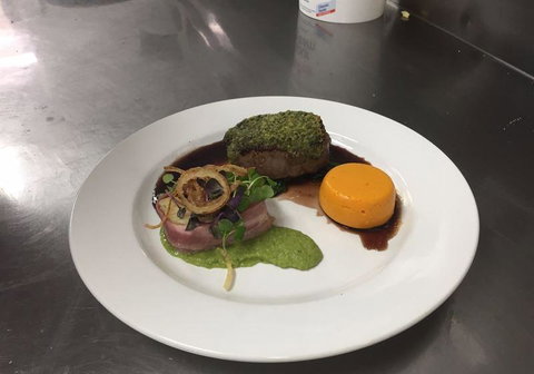 LakeFront Bistro - Northern Rivers Accommodation 6