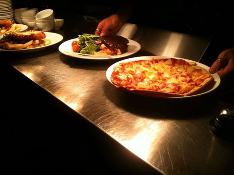 Central Tavern - Northern Rivers Accommodation 0