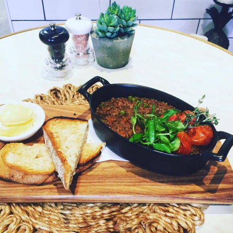 Little Bloomfield Cafe And Wine Bar - Northern Rivers Accommodation 0