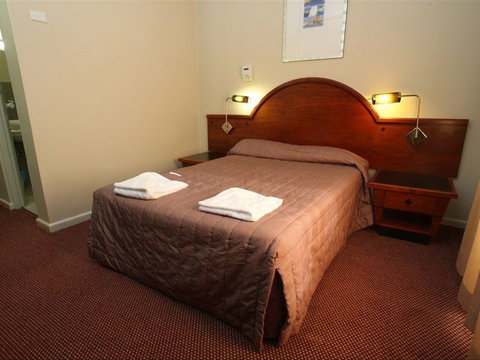 The Berkeley Hotel - Northern Rivers Accommodation 2