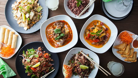 Banana Leaf Thai Restaurant - Camp Hill - Northern Rivers Accommodation 0