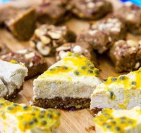 Charlie's Raw Squeeze - Greenslopes - Northern Rivers Accommodation