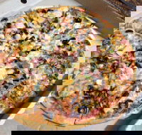 Greenwood Pizza - Northern Rivers Accommodation