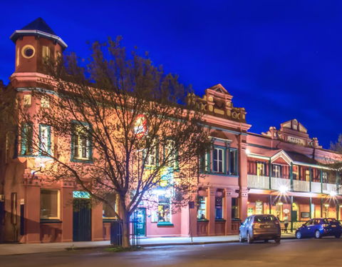 Culcairn Hotel - Northern Rivers Accommodation 0