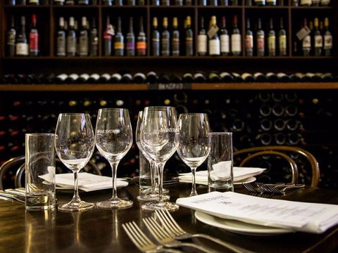 Wine Bank On View - Northern Rivers Accommodation 1