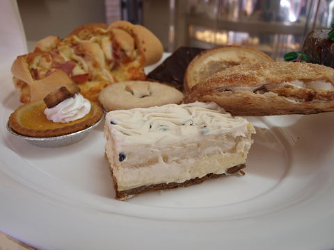 AJ's Hotbake - Northern Rivers Accommodation 2