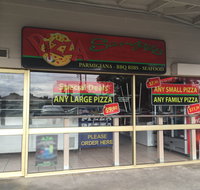 Sampe's Pizza - Northern Rivers Accommodation