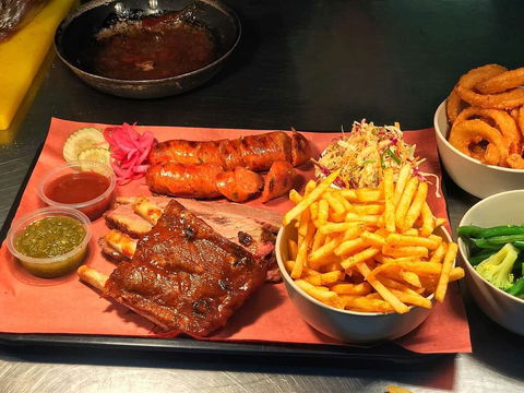 BLVD Restaurant - Northern Rivers Accommodation 0