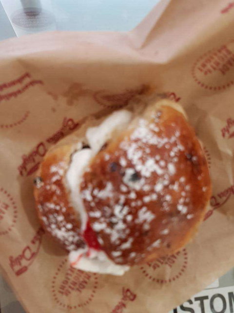 Baker's Delight - Broadbeach - Northern Rivers Accommodation 0