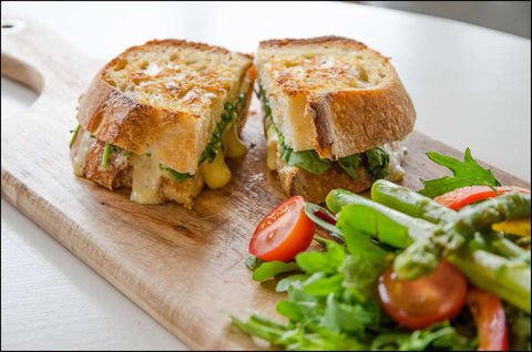 Abundance On The Quay - Northern Rivers Accommodation 0