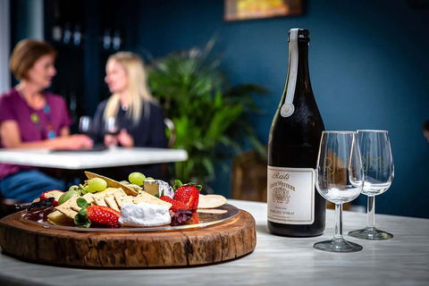RJM's Wine Bar - Northern Rivers Accommodation 0