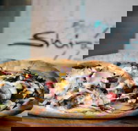 Shiraz Moderna - Northern Rivers Accommodation