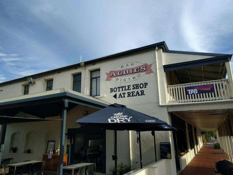 Albies Bar & Bistro - Northern Rivers Accommodation 0