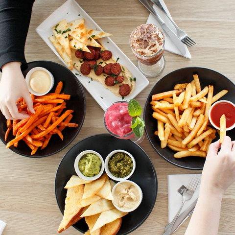 The Coffee Club Narellan - Northern Rivers Accommodation 1