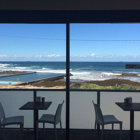 Bulli Beach Cafe - Northern Rivers Accommodation 0