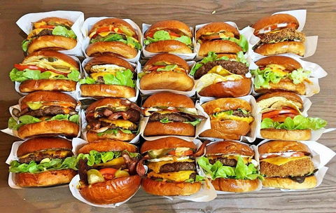 Burgernomics - Northern Rivers Accommodation 0