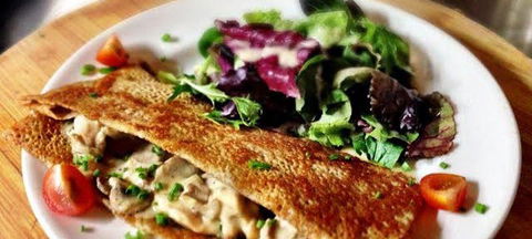 Bellas Cafe & Licensed Italian Restaurant - Northern Rivers Accommodation 21